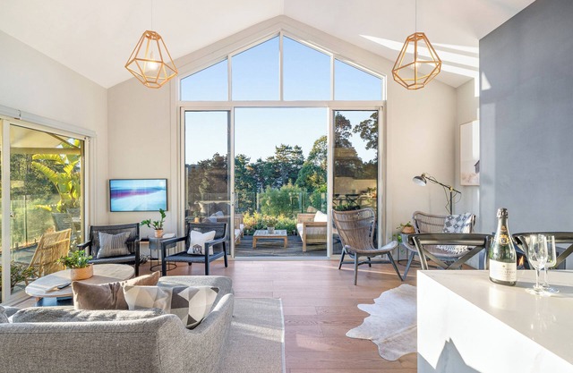Ralphie’s - 2 bed 2 bath with panoramic views