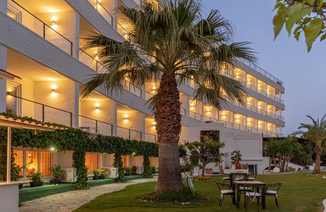 Ramada Resort by Wyndham Puerto de Mazarron