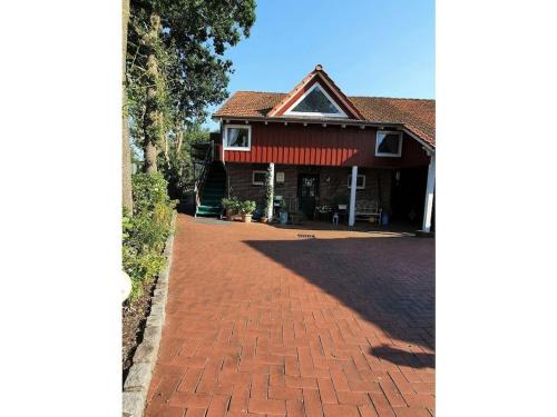 Ranchhouse Dogs and horses welcome