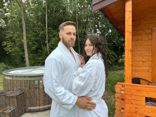 Ranczo Rogowo jacuzzi sauna staw rybny