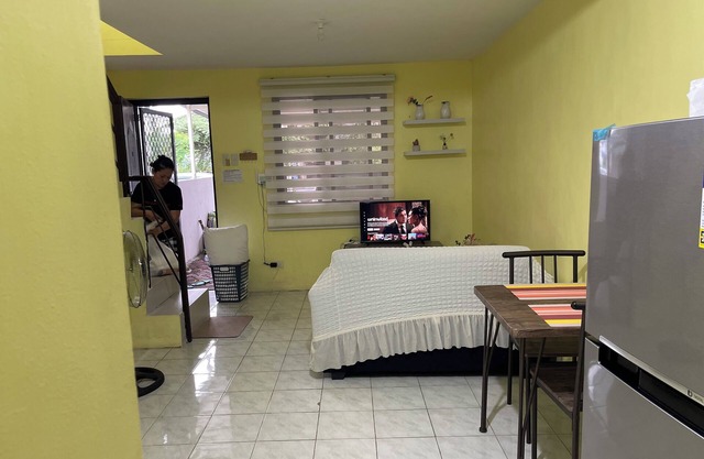 RCA Transient House-2 bedrooms with free wifi