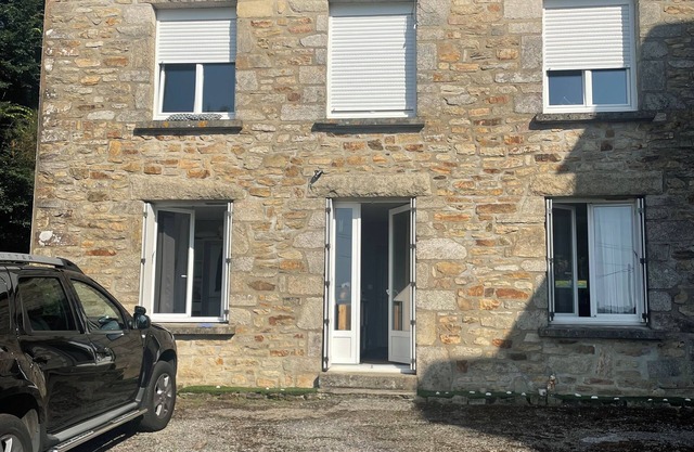 RDC apartment in the countryside 8kms from Vannes type 2