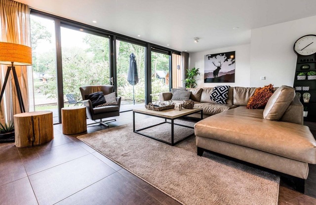 ✓ Recreatievilla at Landgoed de Scheleberg ✓ Villa for 6 persons ✓ Located in Lunteren (Gelderland) ✓ Holiday park on the Veluwe ✓ Book directly through the park