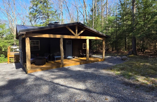 Recreational Therapy- Private 2 Bedroom with Hot Tub and Firepit