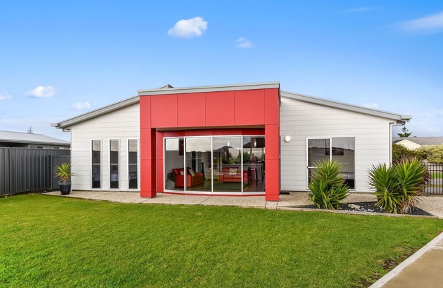 RED FIN part of BLUE FIN HOLIDAY HOMES - PET FRIENDLY & FREE WI-FI