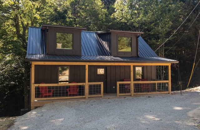 Red River Gorge Wolf Den Luxury Cabin Hottub Wi-Fi