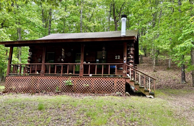 Redbud Valley Cabin12+Jacuzzi Tub+Deck+Pond+Trails