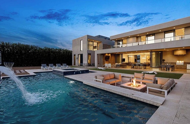 Refined Play, Relaxed Luxury—Your Scottsdale Escape with Every Amenity