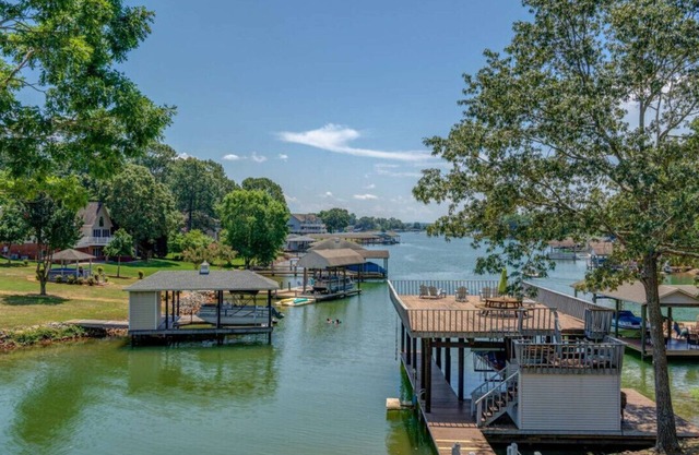 Reflections - Dock with party deck/Gaming Area/3-levels of decks with plenty of seating.