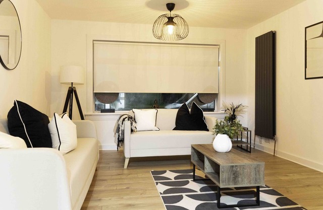 Refreshing Modern Apartment in Renfrewshire
