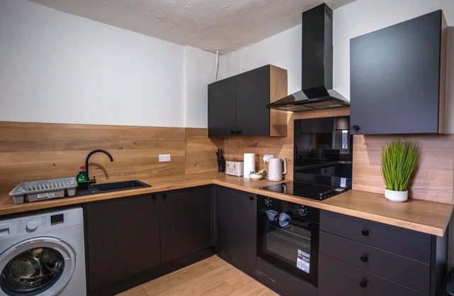 Refreshing Modern Apartment in North Lanarkshire