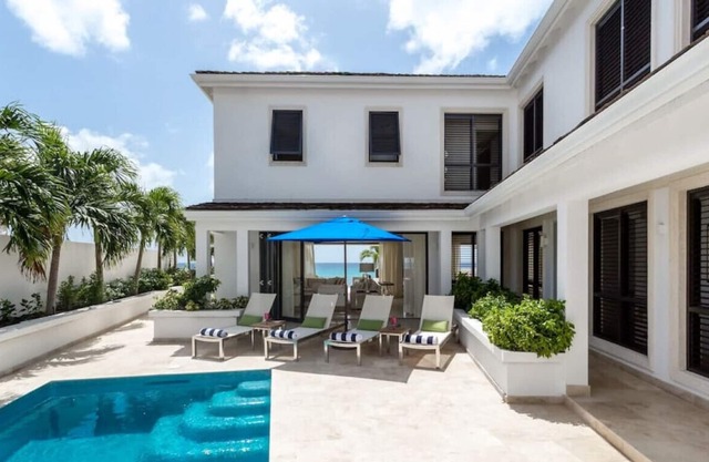 Reigate Villa by The Villa Life