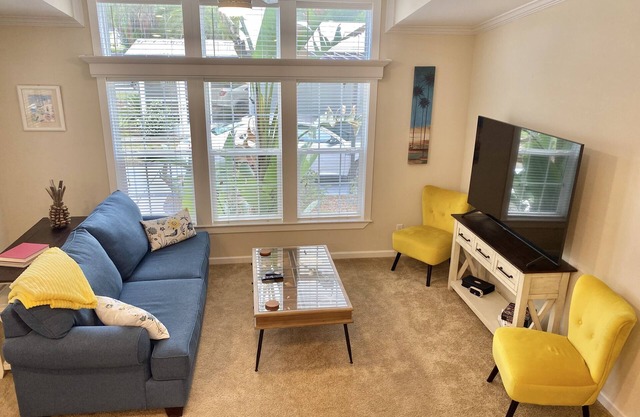 Relax and enjoy The Villages at Serenity Cottage