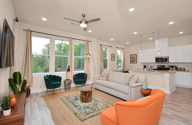 Relax in our Townhome near Medical Center