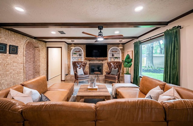 Relax & Play: Saint Cloud Home with Cozy Porch and Game Room Fun