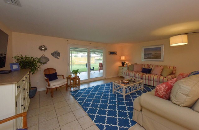 Relax year round in beautiful Sarasota