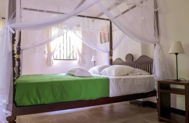 Relax your stay and realize your vision of comfort with us in crisp linen theme
