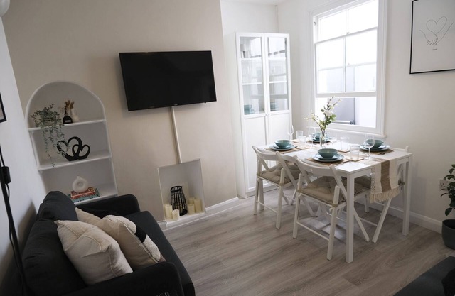 Relaxing 4BR perfect for Long and Short Stay