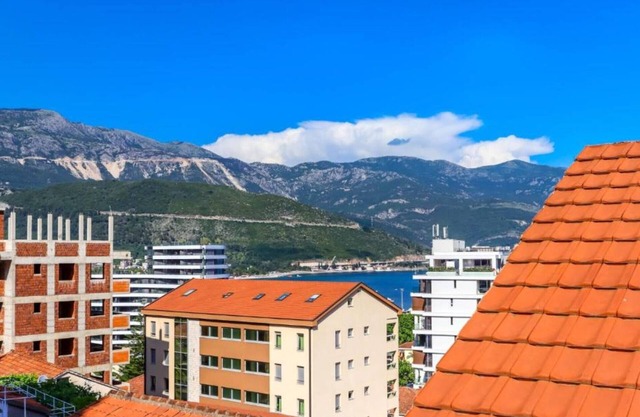 Relaxing Apt on Budva Coastline - 1 Bedroom Apt