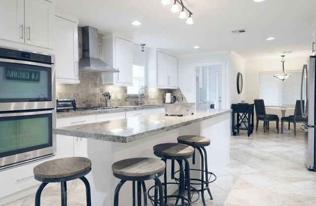 Relaxing Furnished Private Home 3 bedroom, 2 baths