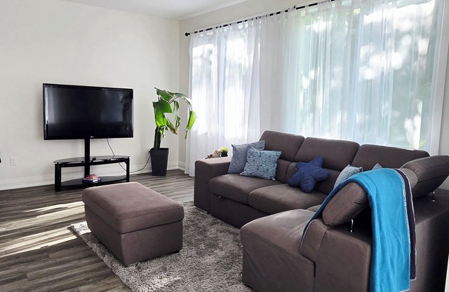 Relaxing Home Kokomo Beach Area, Sleeps 12, Pet-Friendly, Near Beach & Downtown