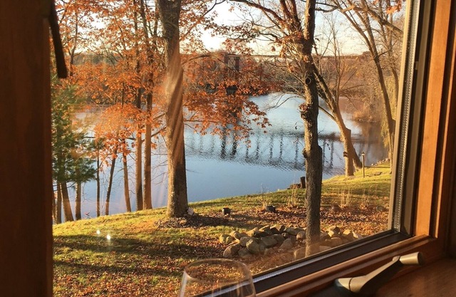 Relaxing River Retreat