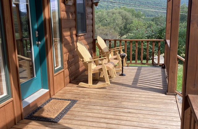 Relaxing West Branch Cabin