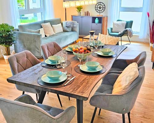 RelaxRefugium LUXUS - Küche, Arbeitsplätze, Stellplatz & Komfort für bis 6 Gäste