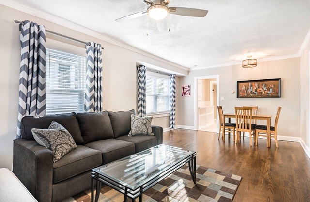 Remodeled Home Close to KU Med | 2 bed, 1 bath