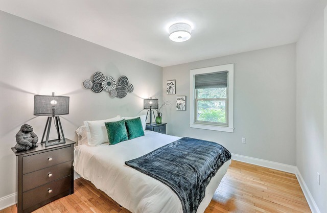 Remodeled Summerville Home, Pets OK, Charleston, Close to All