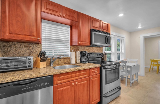 Renovated Grove Bungalow | Steps from Coconut Grove