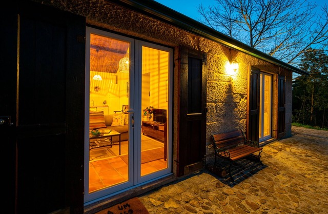 Renovated rural house. Privacy and magnetism in the heart of nature!