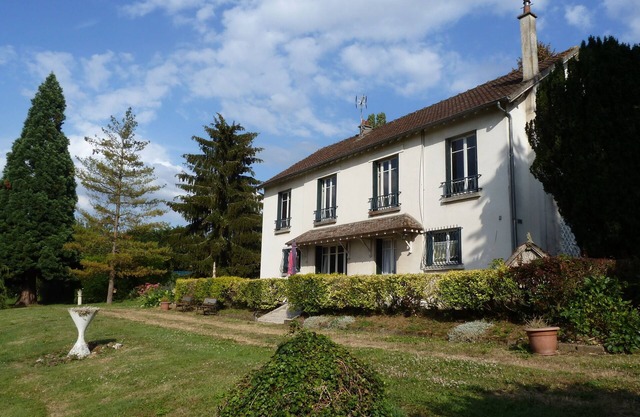Rent house close to Disneyland Paris in a quiet village