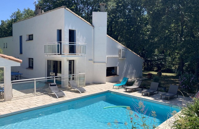 Rental house for 10 people. Mireval-Lauragais