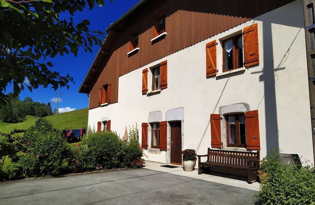 rental in the countryside in a quiet location