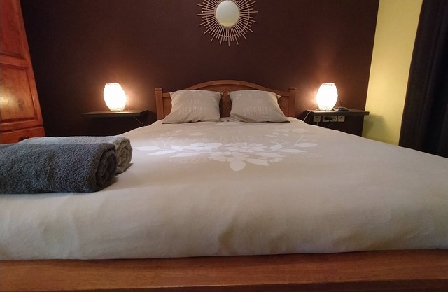 Rental Furnished quiet with stunning views of the mountain.