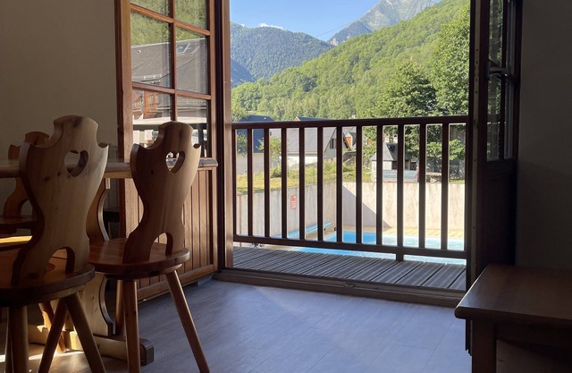Rental three-room apartment in Saint Lary