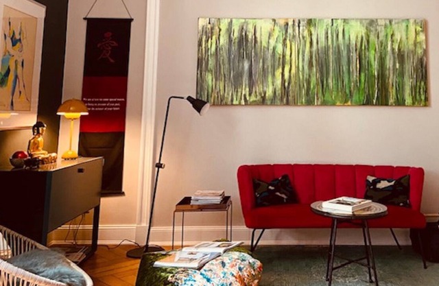 reside for 2.5 months in Hamburg, near the Aussenalster