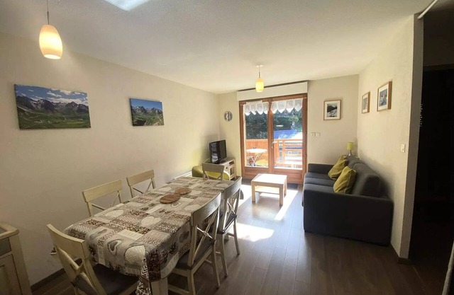 Residence Bois De Marie - Cosy apartment, with covered parking and WIFI, close to the center of Barèges