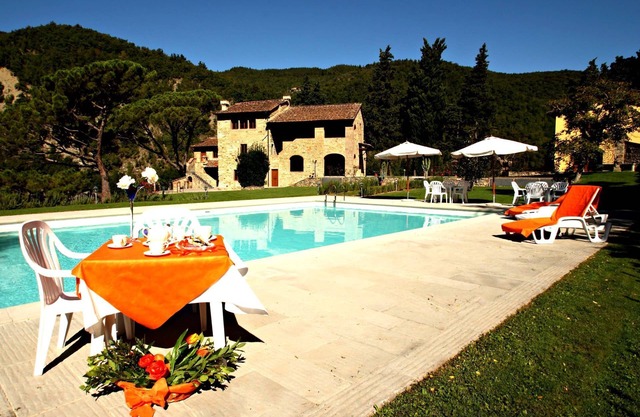 Residence in Carbonile with 2 bedrooms sleeps 4