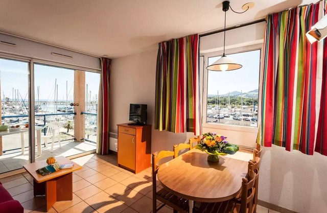 Residence Mer & Golf Port Argelès* - 3 Rooms 6 People - Mountain Side