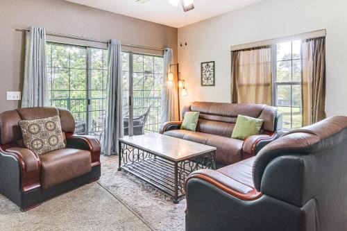 Resort Condo with Patio, 5 Mi to Branson Landing!