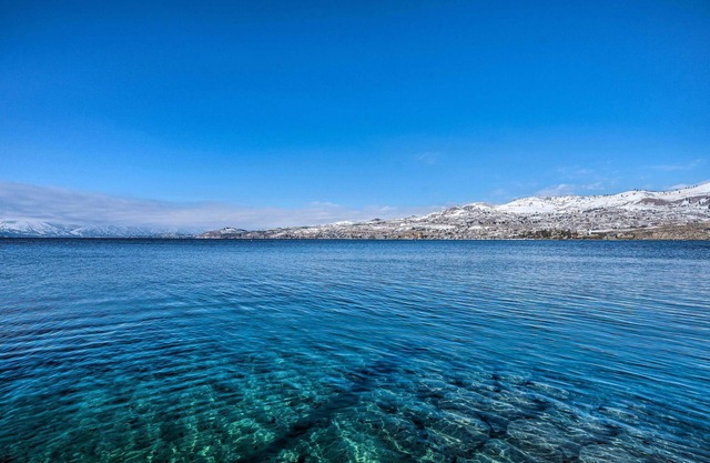 Resort-Style Condo w/Lake Chelan & Mtn Views