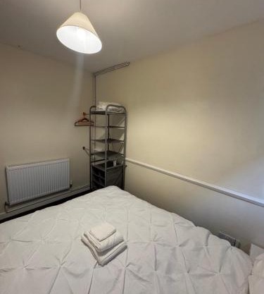 Restful 3-Bed Retreat Tilbury