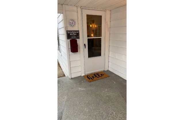 Restful Retreat on West Evers