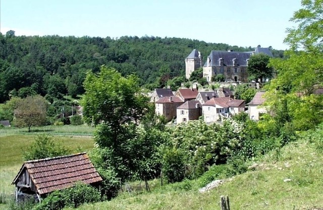 Restored Cottage in Berbiguières, a Classic Dordogne Village