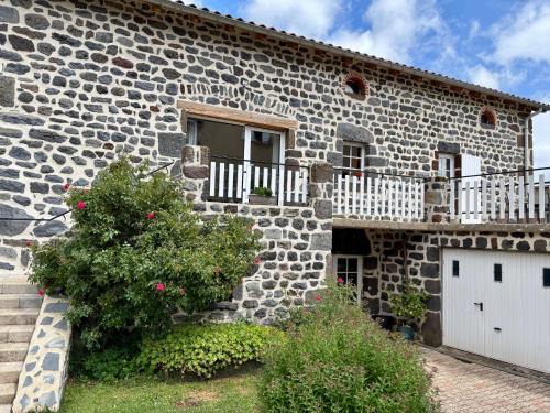 Retraite Champêtre Proche du Puy-en-Velay avec Accès Chemin de Compostelle et Lac du Bouchet - FR-1-582-455