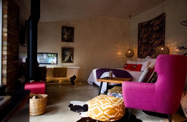 Retreat - Bethnal