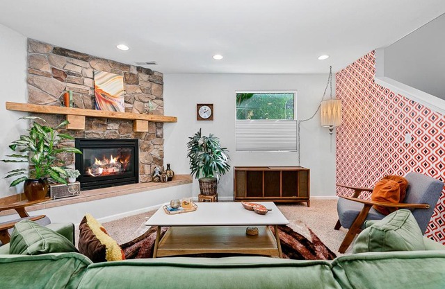 Retro 3 BR Home in Old Town Meridian w/ Game Room