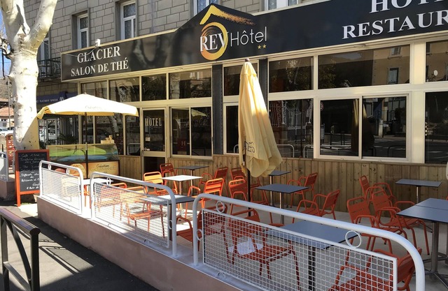 Rev Hotel